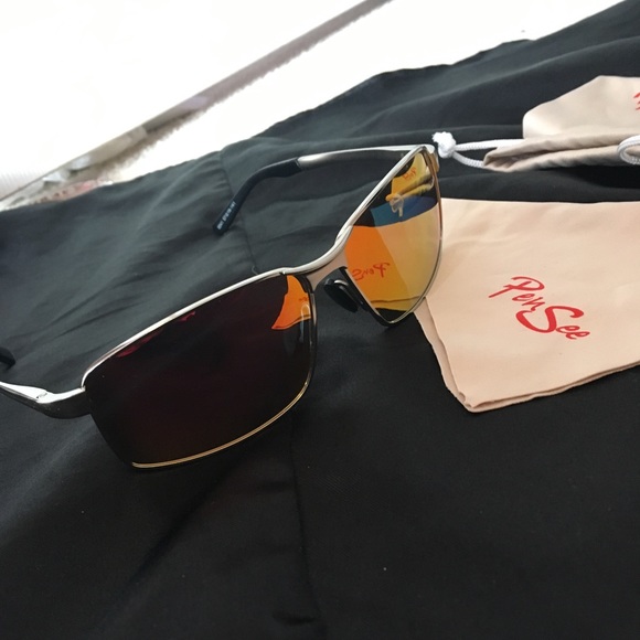 Sun glasses/Biking glasses - Picture 1 of 4